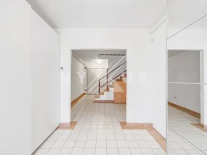 Prodej rodinného domu, Praha - Kyje, Stulíková, 375 m2