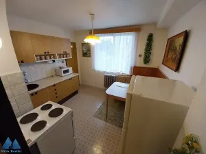 Prodej rodinného domu, Strážné, 180 m2