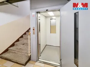Pronájem bytu 1+kk, Karlovy Vary - Drahovice, Gagarinova, 20 m2