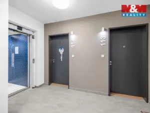 Prodej bytu 1+kk, Praha - Ruzyně, Stočesova, 26 m2