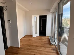 Prodej bytu 2+kk, Praha - Suchdol, U hotelu, 69 m2
