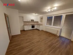 Pronájem bytu 2+kk, Slavkov u Brna, 52 m2