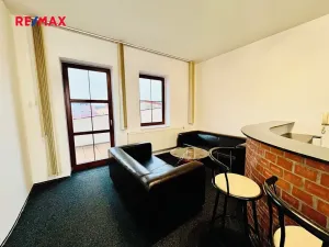 Pronájem kanceláře, Kyjov, 72 m2