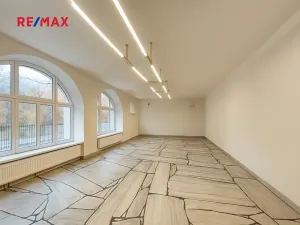 Pronájem obchodního prostoru, Břeclav, Libušina, 55 m2