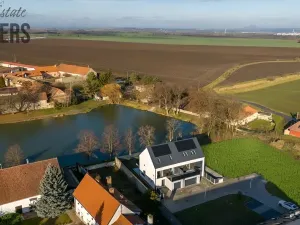 Prodej rodinného domu, Tursko, Jezdecká, 214 m2