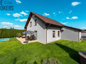 Prodej rodinného domu, Kovanice, 201 m2