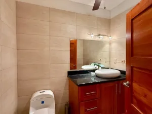 Prodej bytu 3+kk, Coxen Hole, Roatán, Honduras, 111 m2