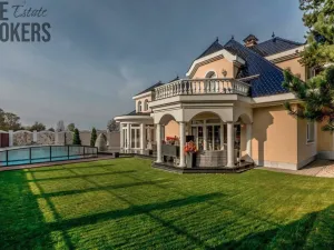 Prodej rodinného domu, Praha - Dolní Měcholupy, U přejezdu, 359 m2