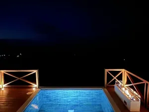 Prodej rodinného domu, Coxen Hole, Roatán, Honduras, 238 m2