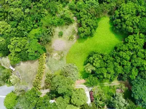 Prodej pozemku, Coxen Hole, Roatán, Honduras, 3265 m2