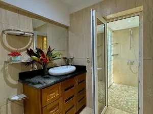 Prodej rodinného domu, Coxen Hole, Roatán, Honduras, 668 m2