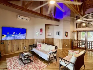 Prodej rodinného domu, Coxen Hole, Roatán, Honduras, 419 m2