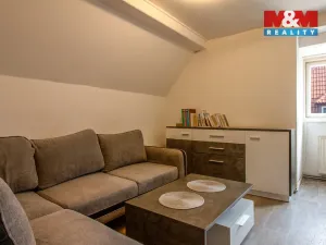 Prodej bytu 2+1, Cvikov - Cvikov II, Komenského, 48 m2