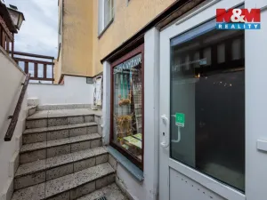 Prodej obchodního prostoru, Karlovy Vary, Moskevská, 85 m2