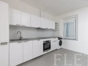 Prodej bytu 2+1, Praha - Libeň, U svobodárny, 56 m2