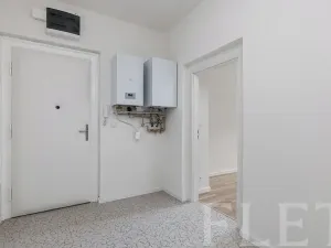 Prodej bytu 2+1, Praha - Libeň, U svobodárny, 56 m2