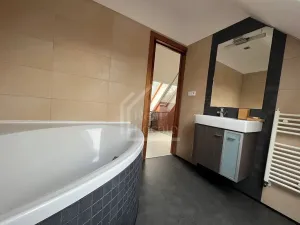 Pronájem bytu 2+kk, Praha - Hlubočepy, Kosořská, 72 m2