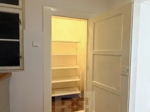 Pronájem bytu 2+1, Praha - Holešovice, 52 m2