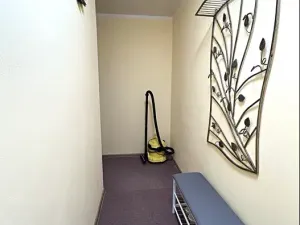 Pronájem bytu 1+kk, Kladno, Hřebečská, 16 m2