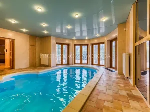 Prodej rodinného domu, Dublovice, 750 m2