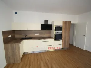 Pronájem bytu 2+kk, Znojmo, Jarošova, 45 m2