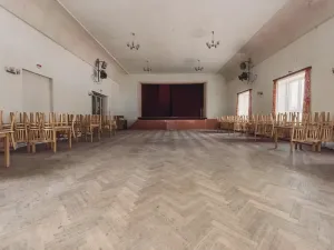 Prodej komerční nemovitosti, Klamoš, 865 m2