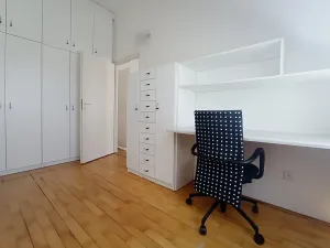 Prodej vily, Křižanov, Benešovo náměstí, 530 m2