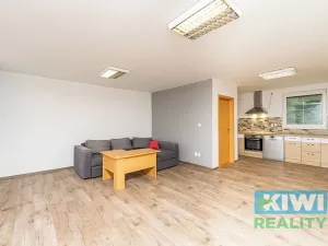 Pronájem kanceláře, Kaňovice, 90 m2