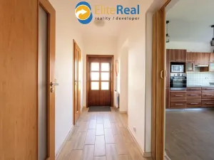 Prodej vícegeneračního domu, Příkazy, 344 m2