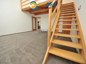 Pronájem bytu 1+1, Olomouc, Chválkovická, 55 m2