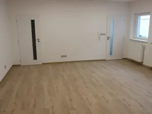 Pronájem kanceláře, Praha - Žižkov, Husitská, 63 m2