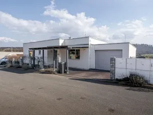 Prodej rodinného domu, Králův Dvůr, Na Vinohradech, 140 m2