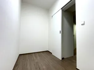 Pronájem bytu 2+kk, Praha - Libeň, U Rokytky, 78 m2