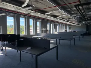 Pronájem kanceláře, Praha - Dejvice, Generála Píky, 855 m2