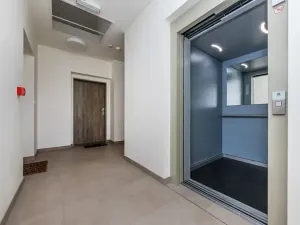 Pronájem bytu 2+kk, Praha - Michle, U plynárny, 51 m2