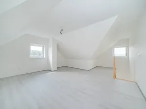 Prodej bytu 3+kk, Václavov u Bruntálu, 92 m2