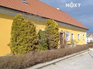 Pronájem obchodního prostoru, Třeboň, Svobody, 137 m2