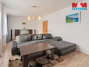 Prodej bytu 3+1, Vojtanov, Nádražní čtvrť, 83 m2