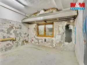 Pronájem obchodního prostoru, Jesenice, Budějovická, 289 m2