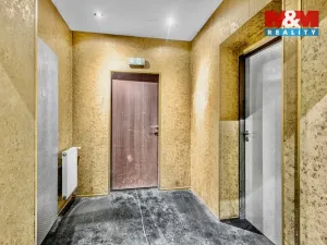 Pronájem obchodního prostoru, Jesenice, Budějovická, 289 m2