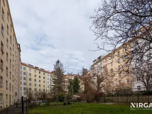 Prodej bytu 2+1, Praha - Vinohrady, Na Folimance, 63 m2