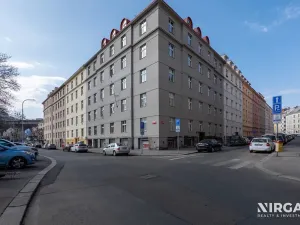 Prodej bytu 2+1, Praha - Vinohrady, Na Folimance, 63 m2
