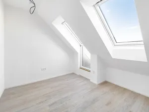 Prodej bytu 4+kk, České Budějovice, Štítného, 88 m2