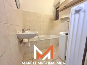 Pronájem bytu 2+1, Náchod, Běloveská, 66 m2