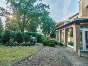 Prodej ubytování, Teplice, Vrchlického, 1500 m2