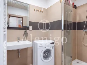 Prodej bytu 2+1, Praha - Kobylisy, Pakoměřická, 61 m2