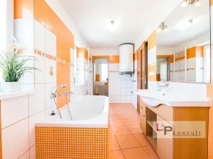 Prodej rodinného domu, Lázně Bohdaneč, Dukelská, 177 m2