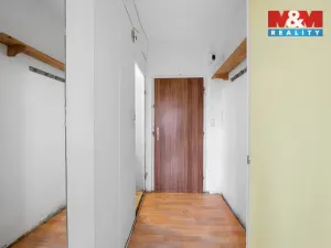 Prodej bytu 1+1, Bílina - Teplické Předměstí, Sídliště Za Chlumem, 35 m2