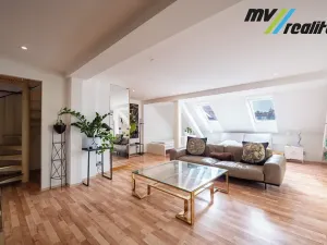Pronájem atypického bytu, Praha - Nové Město, Malá Štěpánská, 129 m2