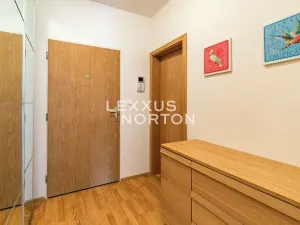Pronájem bytu 2+kk, Praha - Veleslavín, Pod dvorem, 37 m2
